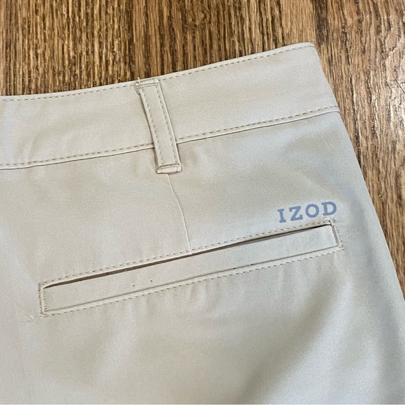 IZOD Golf Flat Front Tan Khaki Shorts 36 Classic Fit - Picture 4 of 10